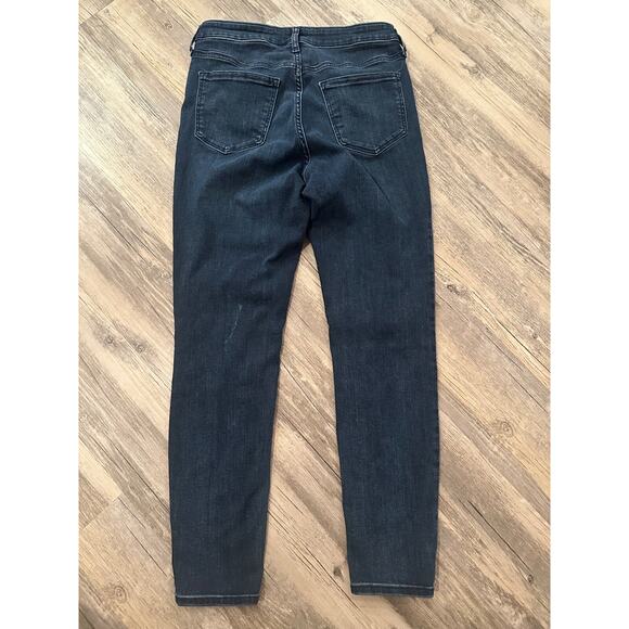 2 Old Navy Women's Rockstar Super Skinny Jeans High Rise 10 Secret Smooth Pocket - Picture 15 of 16